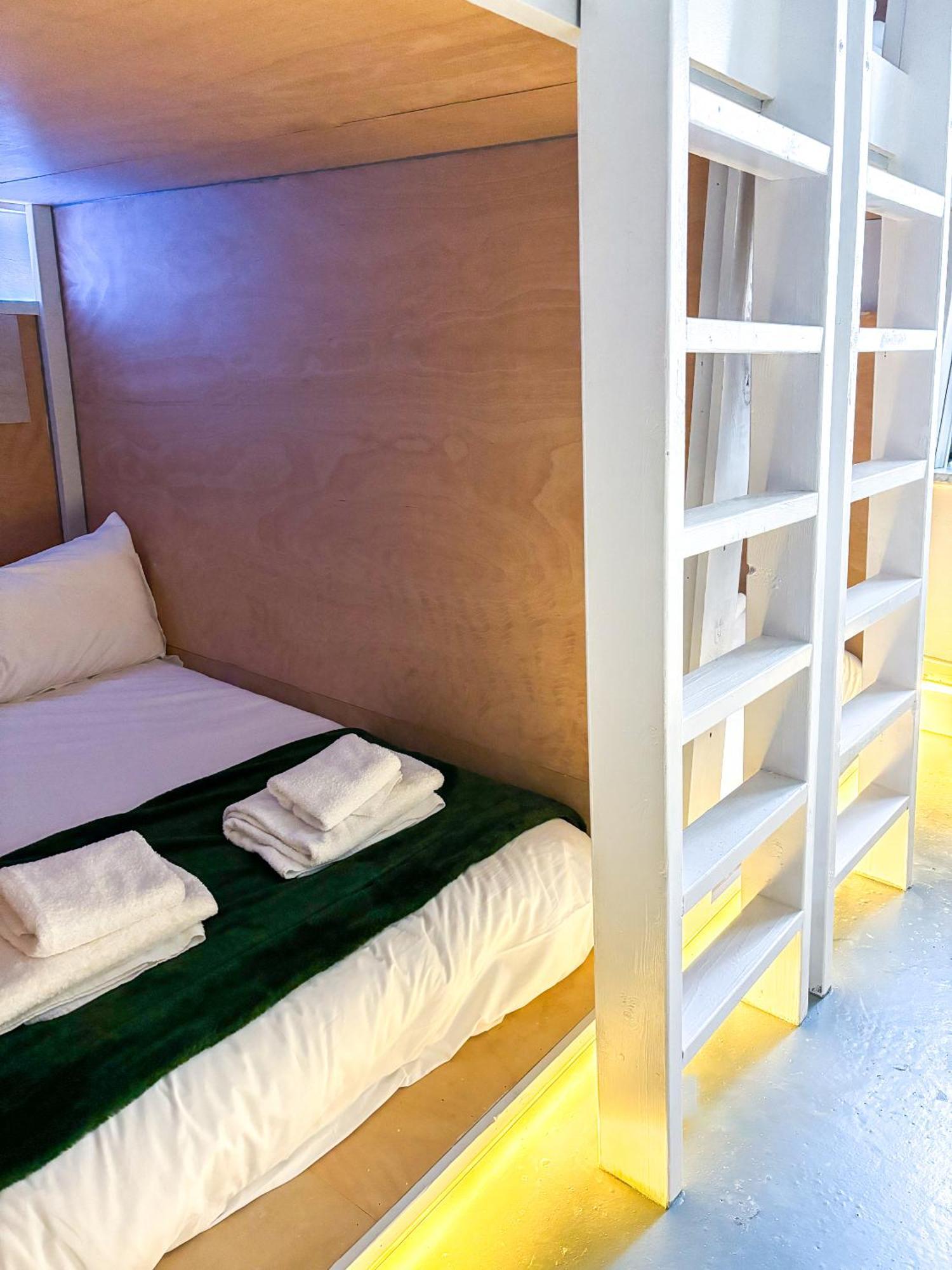 X Hotel Brunswick Square Брайтонн Номер фото